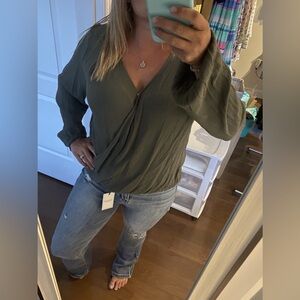 NWT Gilli olive green wrap long sleeve Blouse size small